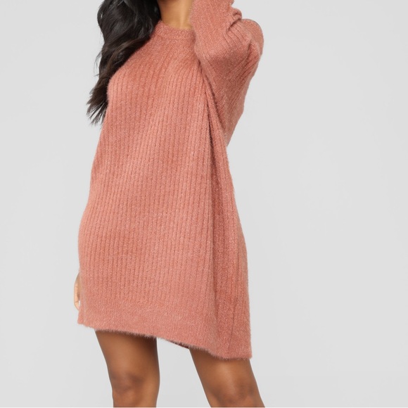 Fuzzy sweater - Picture 2 of 3